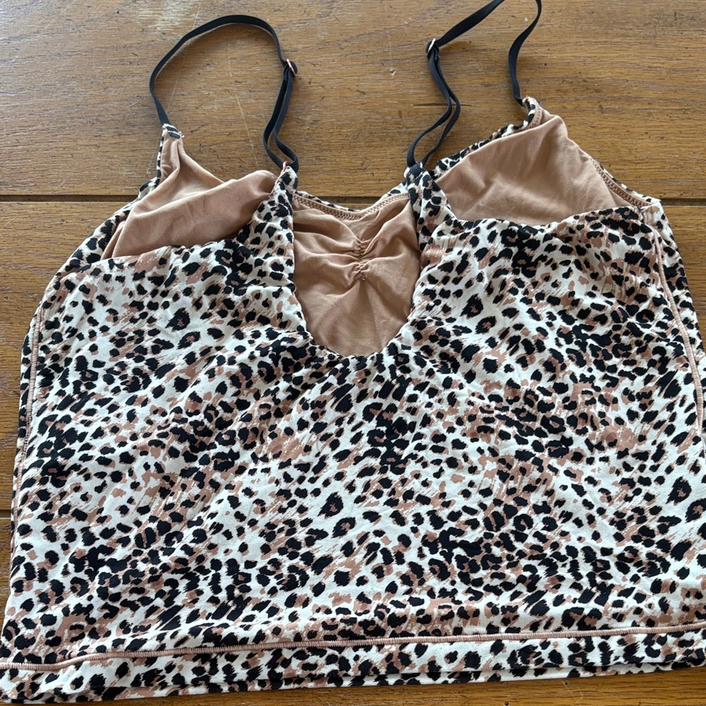 Leopard Print Women's Top - Picture 4 of 5